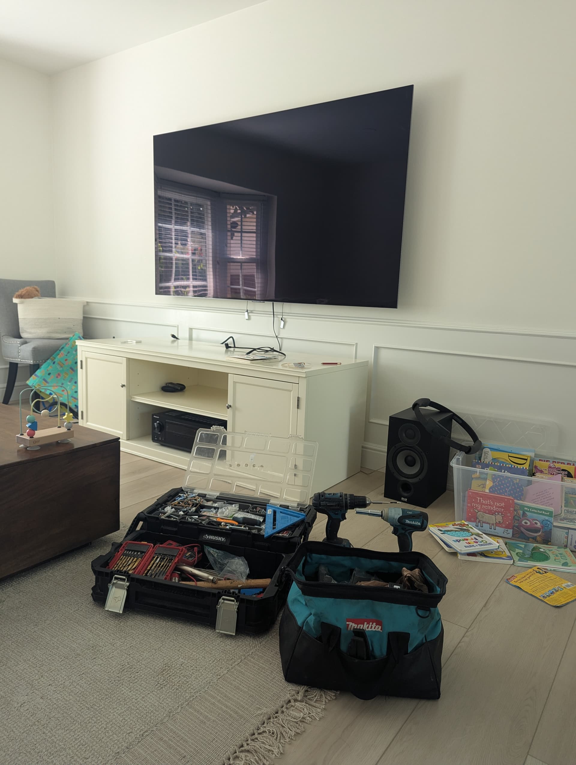 TV installation in Los Angeles